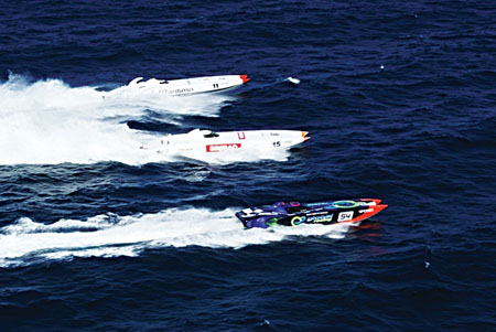 boat race 2010. Another high-speed oat race