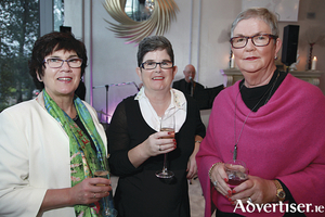 At the fashion fundraiser &lsquo;Sparkle at the g&rsquo; in aid of &quot;Tomorrow For Tom&aacute;s&quot; were L-R: Mary Gillan, Paula Dunne and Maura Joyce. Photo Sean Lydon
