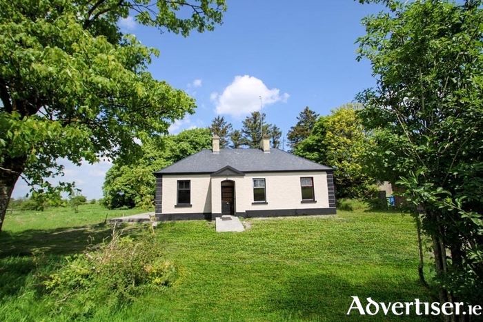 Templemoyle Lodge, Shudane, Newcastle, Athenry.