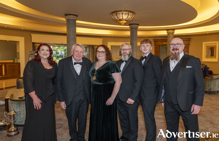 Pictured at the Insurance Institute Galway's Annual Dinner, in The Galway Bay Hotel, were L to R :
Paula King, John Mullin, Tracey Mullin-Ryan, President IIG, Jamie Ryan, Eoghan Mullin-Conboy, Paul Mullin. Photo : Murtography