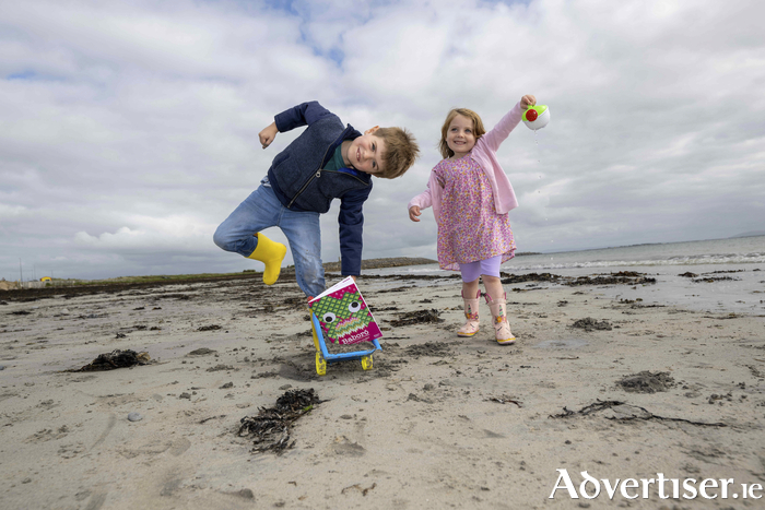 The 28th annual Baboró International Arts Festival for Children will present a vibrant array of events designed to inspire and entertain all children and families. The festival will run from 11-20 October across Galway. See www.baboro.ie for more. At the launch were Faye (4) and Elliot (6) McCarthy, Taylor’s Hill, Galway. Photo:Andrew Downes, xposure