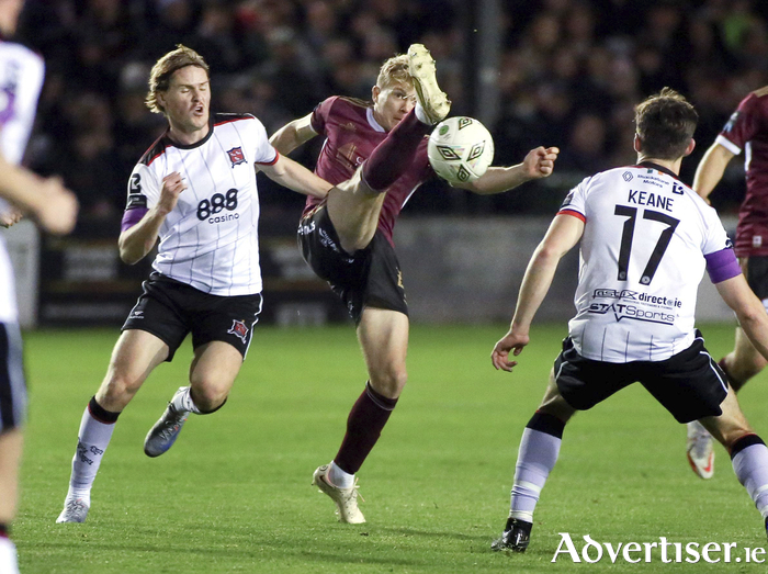 Conor McCormack, Galway United and Norman Garbett, Dundalk in action at Eamonn Deacy Park on Friday. 
Photograph: Mike Shaughnessy