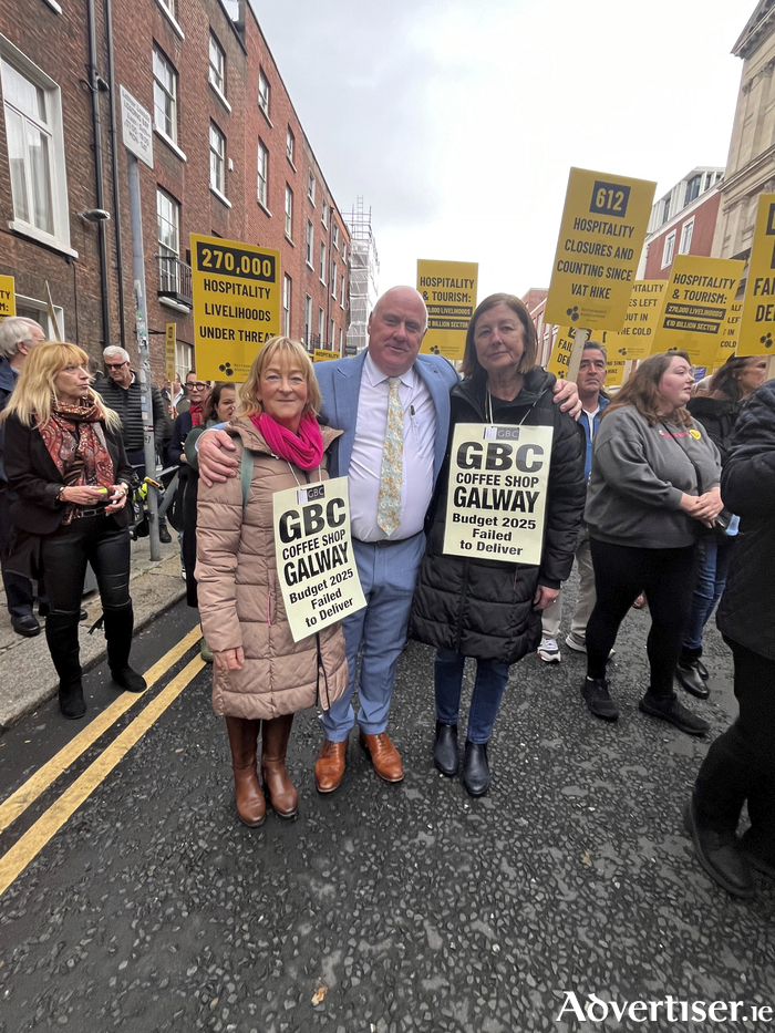 Deputy Noel Grealish with GBC workers at the march in Dublin 