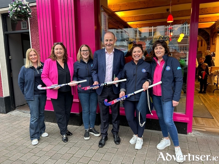 Minister for Disability, Anne Rabbitte, and Tánaiste Micheál Martin, meet members of Kinvara Hockey Club, Aileen Cullinane, Senior coach, Fiona Rodgers, Chairperson, Annemaire O’Shaughnessy, Treasurer, and Deirdre Mongan .