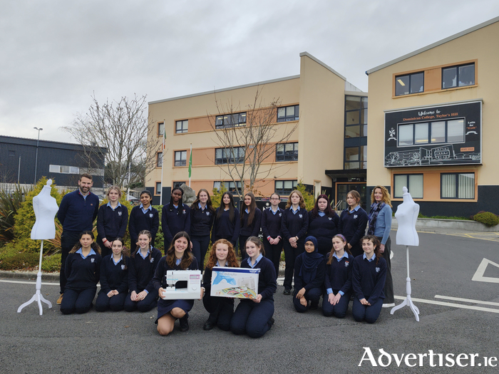 
Back row left to right:  Fergal Cushen - Environmental Awareness Officer,  Galway City Council, Weronika Mirkowska, Amy Yadanar, Farida Elias, Caoimhe Griffin, Marianna Harutyunyan, Fiona O’Neill, Lara Curran, Lotta Thornton, Erinlee Diviney, Sophia Casburn, and Aine Douglas - Teacher Dominican College Taylor’s Hill. Front row left to right, Maya Badreddine, Viktoria Petrosyan, Bethan Peel, Lena Le Vaillant-Fagnére, Julianna Cunningham, Ciara Begley, Ohona Jannatul, Holly Duggan
and Caitríona Fannon