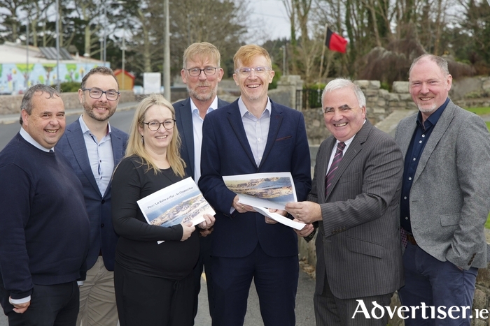 Pictured (L-R) at the launch of the Town Centre First Plan for An Ceathrú Rua: Seán Ó Coisdealbha (Western Regional Manager, Údarás na Gaeltachta), John Caulfield (Director of Strategy Implementation, University of Galway), Hazel Fox (Town Regeneration Officer, Galway County Council), Uinsinn Finn (Director of Services, Galway County Council), Rónán Mac Con Iomaire (Director of Regional Development, Community & Language Planning), Cllr Thomas Welby (Cathaoirleach of Connemara Municipal District), and Ultan Ó Fatharta (Development Executive, Údarás na Gaeltachta) at the Connemara Municipal District meeting in an Crompán, An Cheathrú Rua