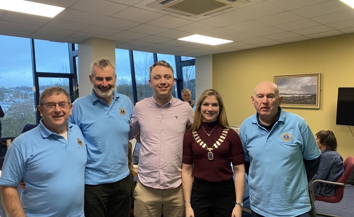 Muireann Ryan, President Galway Lions Club, John Morley, Presenter Galway Talks Show, GBFM Tony Kavanagh, Chair of the Auction Project Galway Lions Club with two of the auction committee members, Barry O Connor and Seamus Staed.
