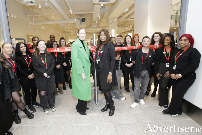 Shirley Delahaunt manager of Athlone Town Centre and Kehinde Rasaki manager of H&M with staff members at the opening of H&M store in Athlone Town Centre.