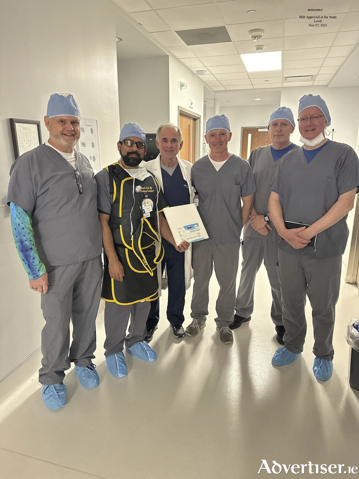 Versono Medical study starts at Cardiovascular Institute of the South(CIS)  (L-R) Richard Smith(Hart Clinical Consultants), Dr Pradeep Nair (CIS), Dr Craig Walker (CIS), Pat Connolly (Versono), Jim Smedley (Versono), Hugh O’Donoghue (Versono). 