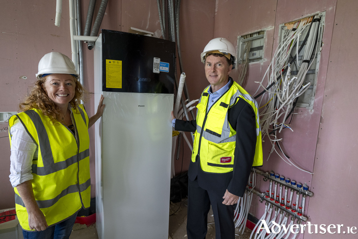 Sandra Riordan (left) and Kieran Cunnane of WarmHomeHub. Photo:Andrew Downes, XPOSURE.