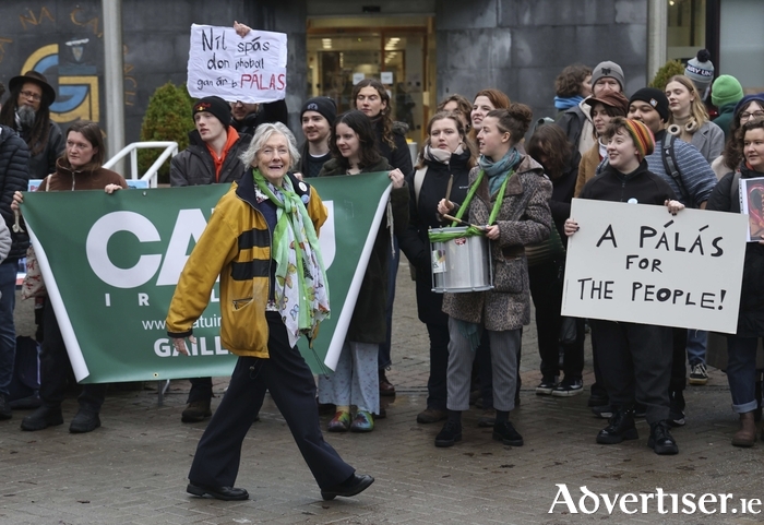 Lelia Doolin arriving at the protest outside City Hall on Monday to save the Pálás Cinema. Photo: Mike Shaughnessy