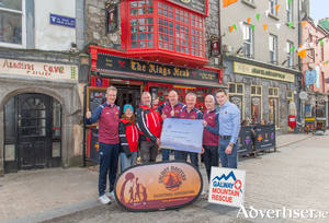 From left: David McAndrew (Galway Masters), Tara Matthews and Mick Casserly (GMRT), Mike Lydon, James Hanley, Paul Flanagan (Galway Masters), and Ruairi Grealish (The King&#039;s Head). Photo: Aidan Coughlan.